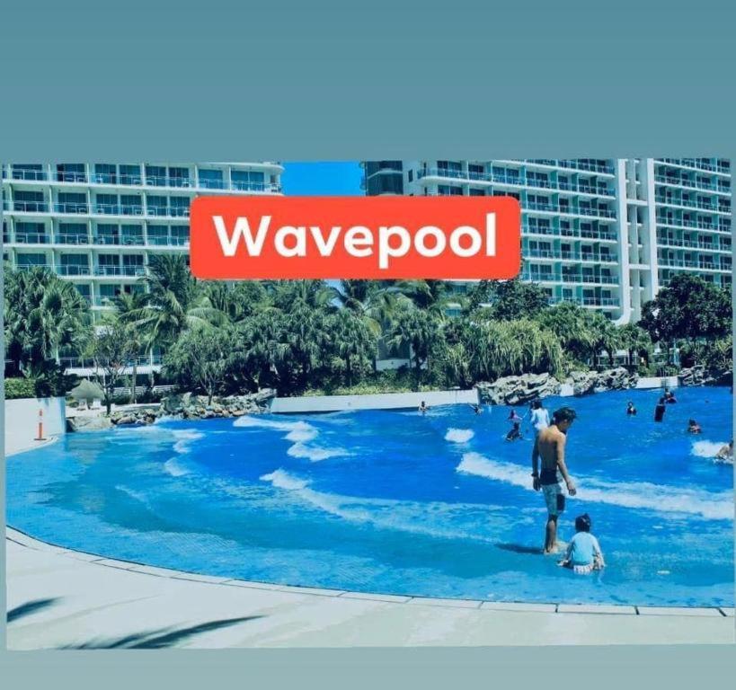 Azure Urban Resort A3 Near Airport Mall With Balcony Wavepool 马尼拉 外观 照片