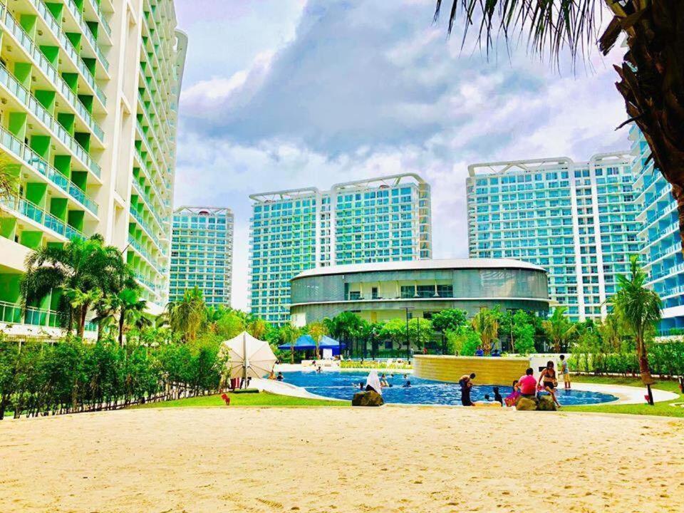 Azure Urban Resort A3 Near Airport Mall With Balcony Wavepool 马尼拉 外观 照片