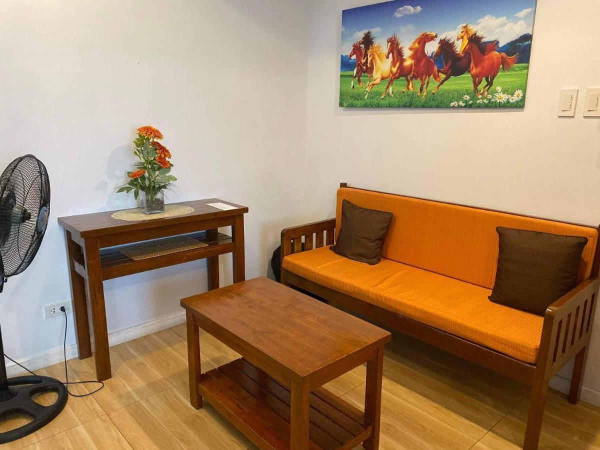 Azure Urban Resort A3 Near Airport Mall With Balcony Wavepool 马尼拉 外观 照片