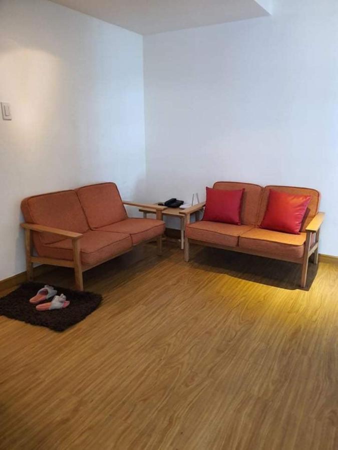 Azure Urban Resort A3 Near Airport Mall With Balcony Wavepool 马尼拉 外观 照片