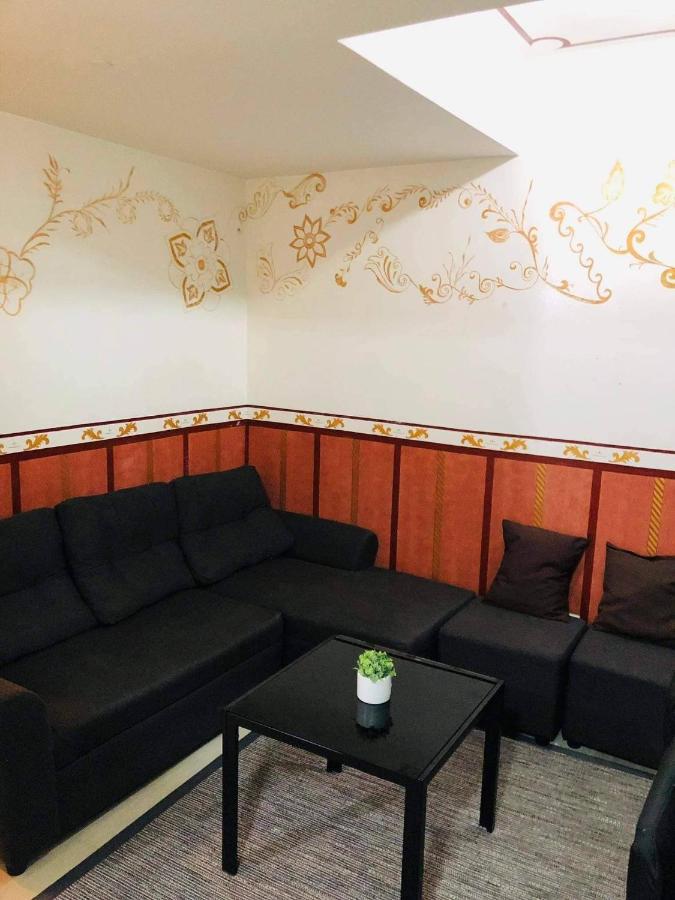Azure Urban Resort A3 Near Airport Mall With Balcony Wavepool 马尼拉 外观 照片